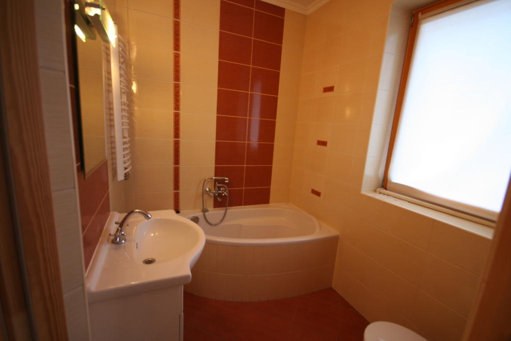Osrodek Wczasowy Pasternik Apartment Małe Ciche Exterior photo